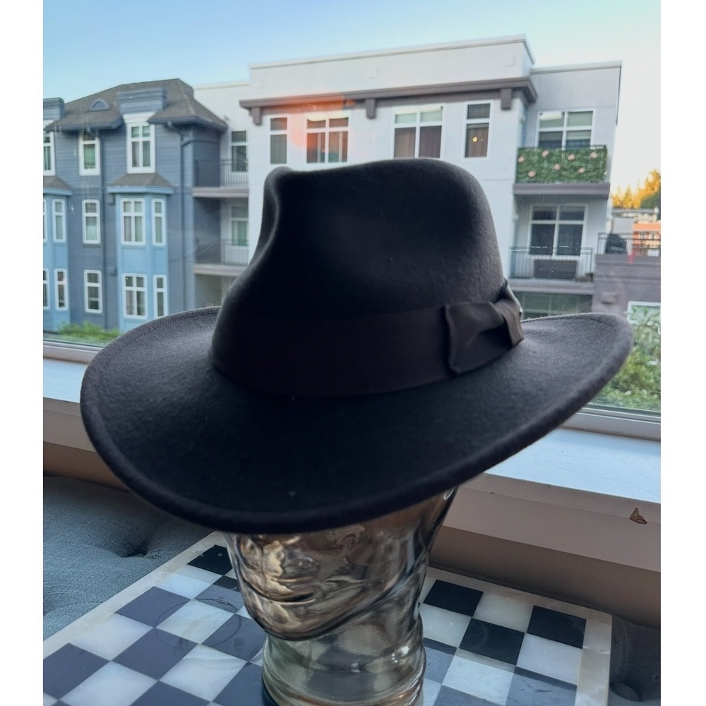 Indiana Jones Fedora Hat 100% Wool Brown Wide Brim Grosgrain Band Travel Medium
